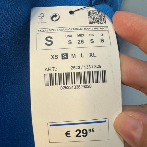 BCBGeneration Sleeveless Ruffle Floral Top Blue - Picture 7 of 10